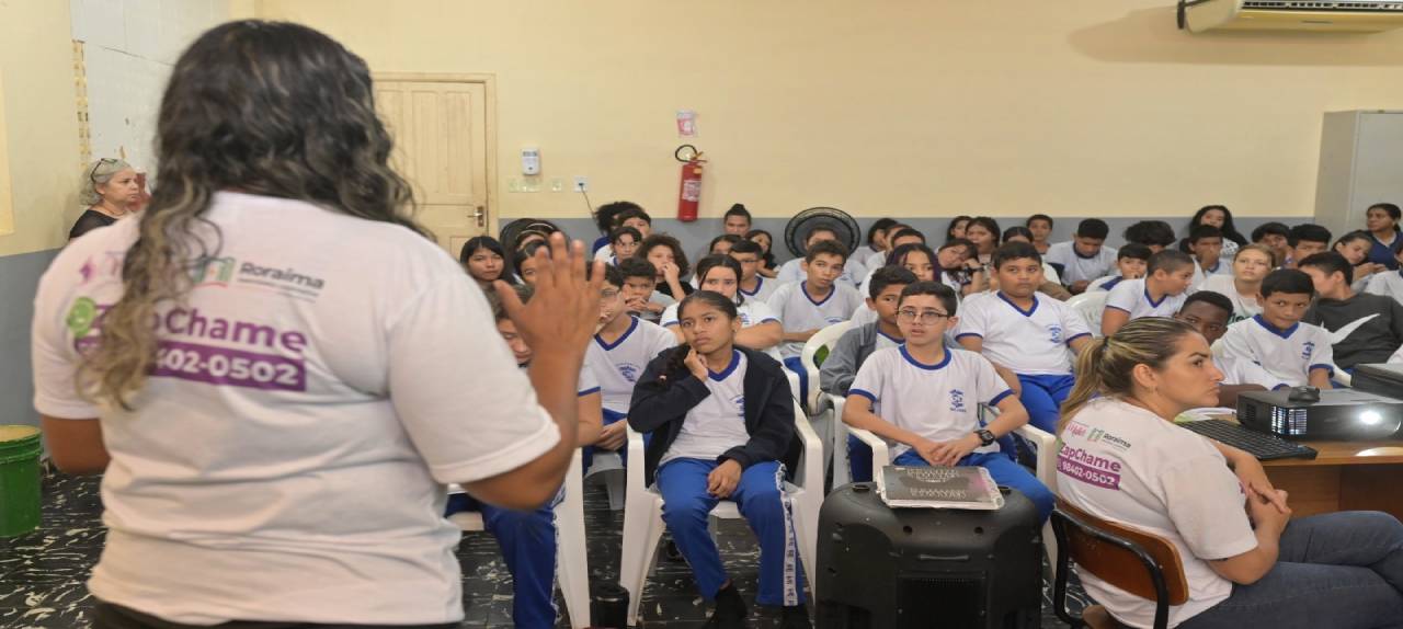 REDE DE APOIO <br/> Escola São José recebe palestra sobre violência contra a mulher, ministrada por procuradoria da ALE-RR
